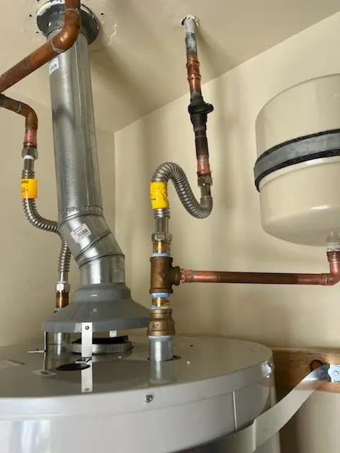 Water heater installation and plumbing repair in Briarhill